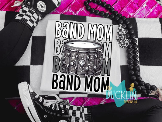 BAND MOM WITH DRUM
